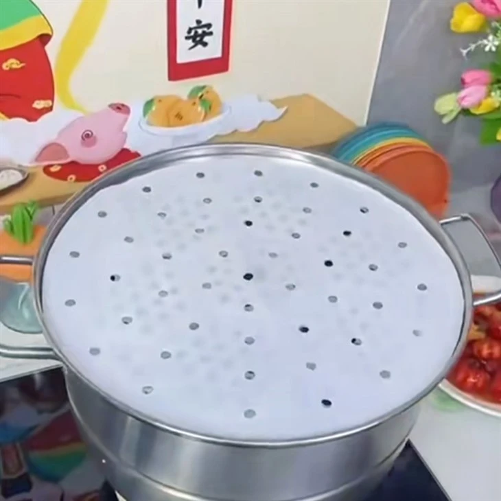Double Sides Silicone Coated Perforated Steamer Paper best